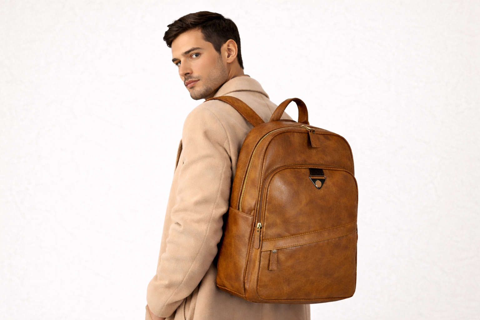 Mochilas versátiles para mujeres y hombres: del instituto al viaje sin renunciar al estilo