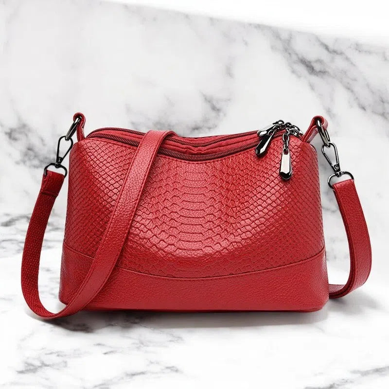 Bolso Bandolera Vintage de Piel de Cocodrilo Rojo