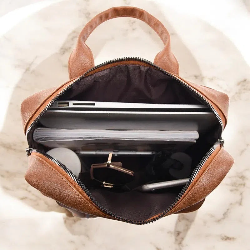 Bolso Mochila Elegancia Versátil de Cuero