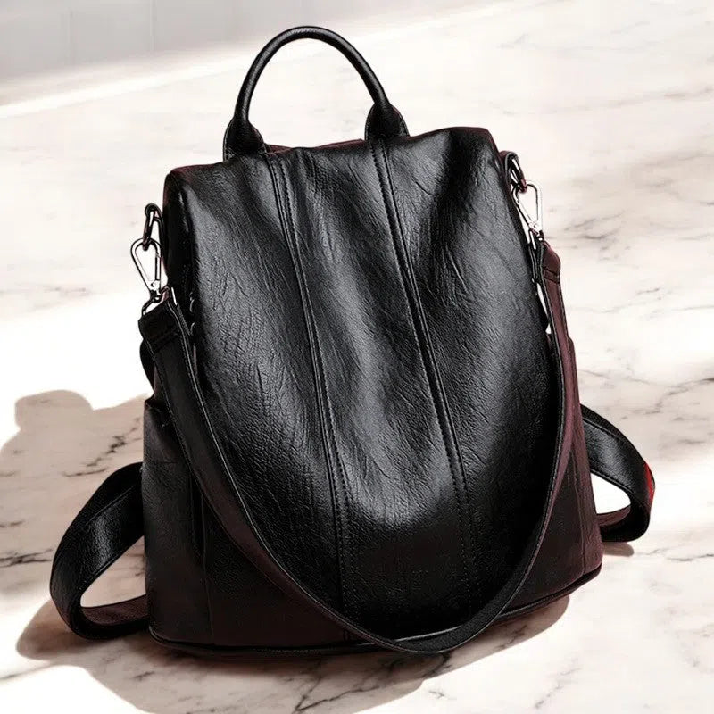 Bolso Mochila de Cuero Clásico y Elegante