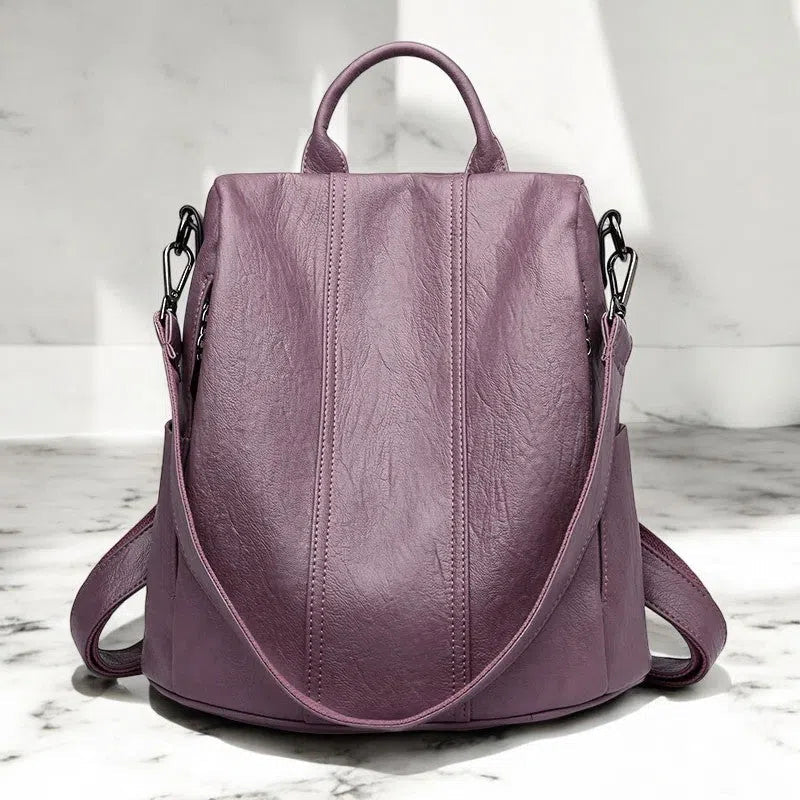 Bolso Mochila de Cuero Clásico y Elegante