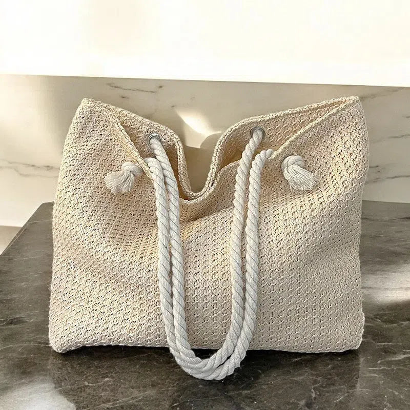 Bolso Playa de Paja con Asas de Trenza