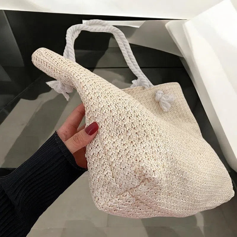Bolso Playa de Paja con Asas de Trenza