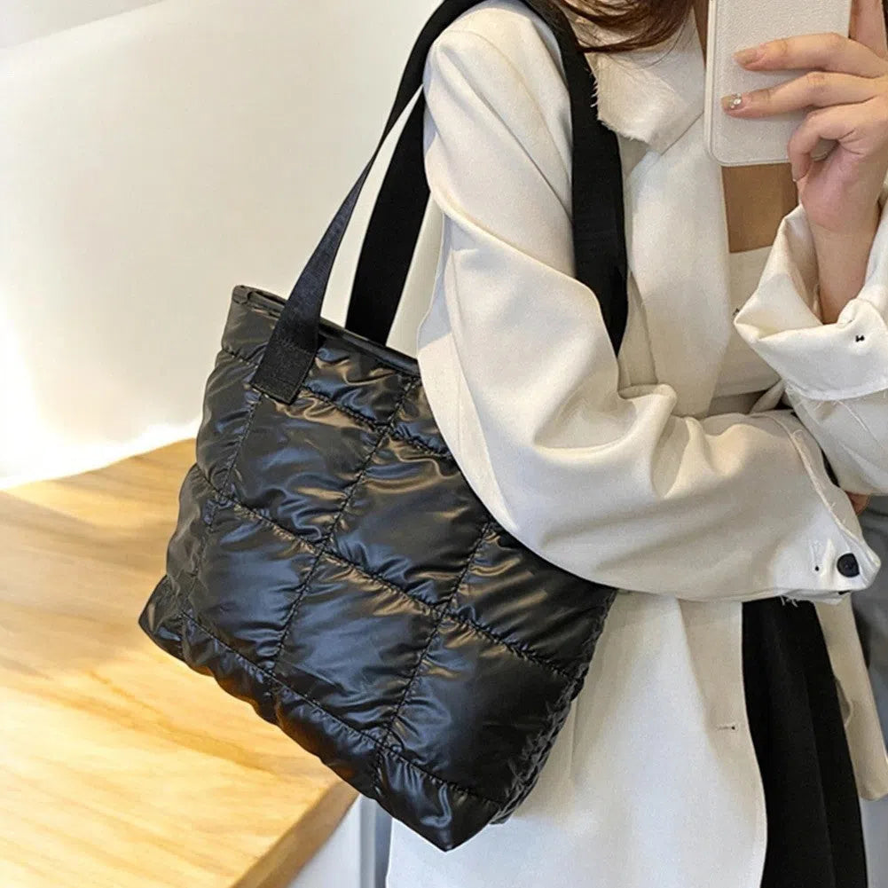 Bolso Shopper Acolchado Nylon Negro