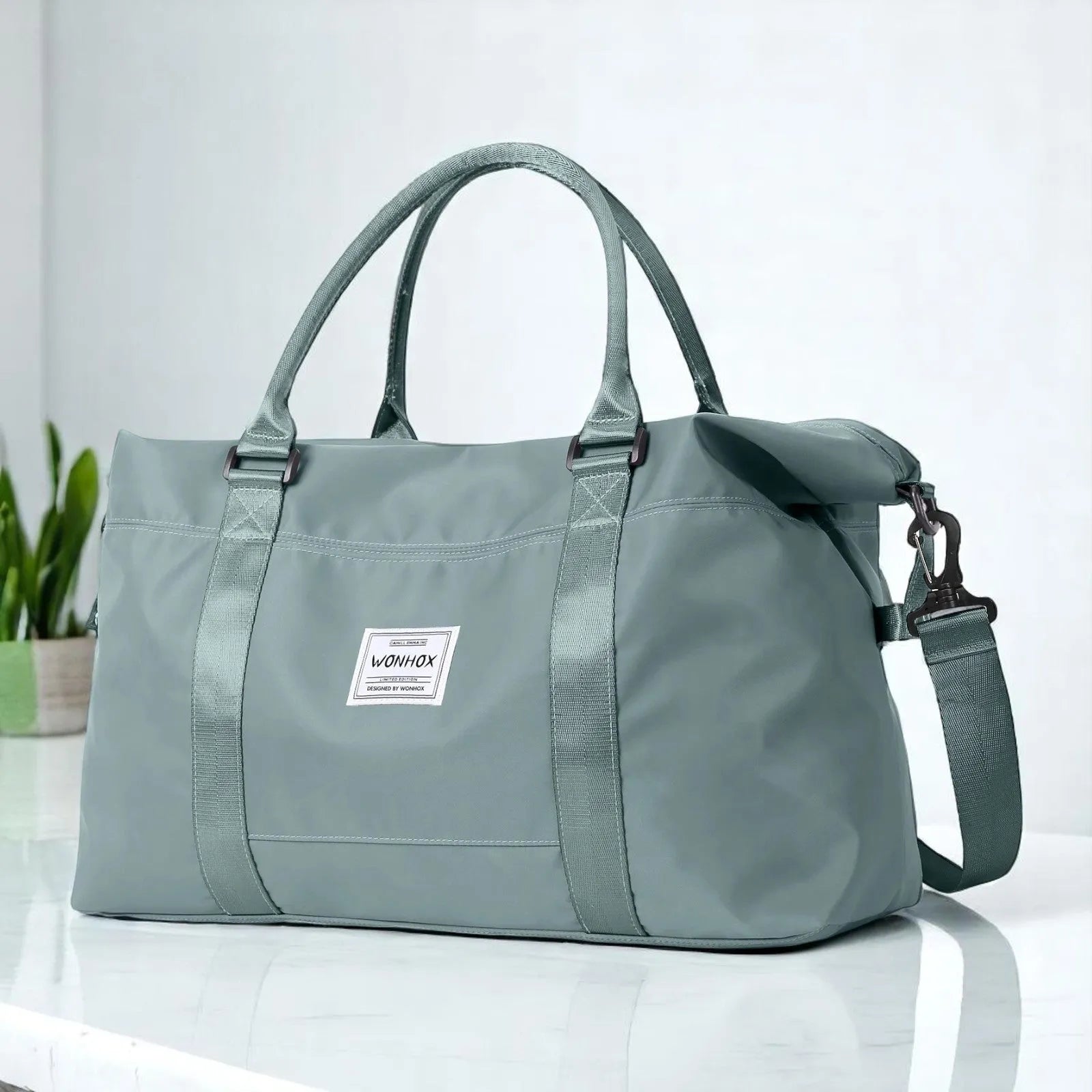 Bolso de Viaje Tote para Mujer: Sofisticación y Espacio en Cada Escapada