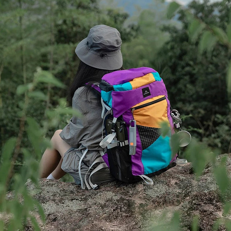 Mochila Outdoor MOUNTAINHIKER 27–35 L – Ligera, Resistente y Ergonómica