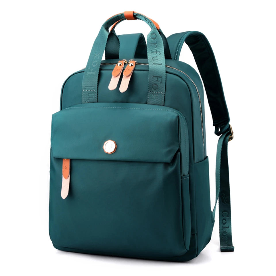 Mochila de Nailon Impermeable para Mujer – Ligera y de Gran Capacidad