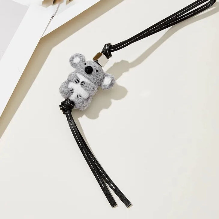 Charm de Cuero con Forma de Koala – Ternura y Estilo en un Solo Detalle