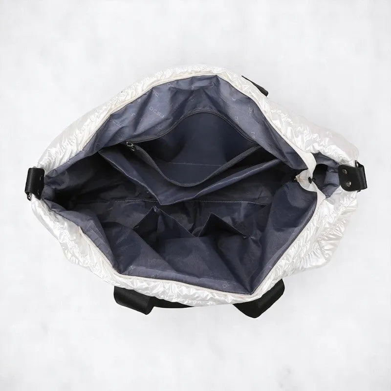 Bolsa de Viaje Duffle: Elegancia y Espacio para tus Escapadas