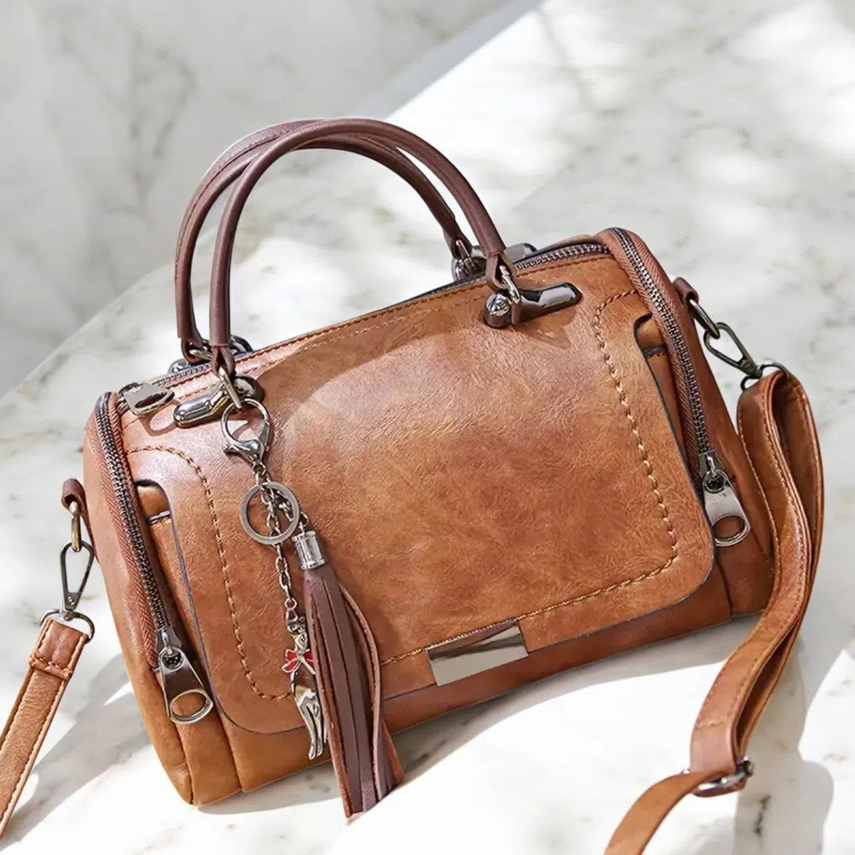 Bolso Bandolera con Flecos de PU