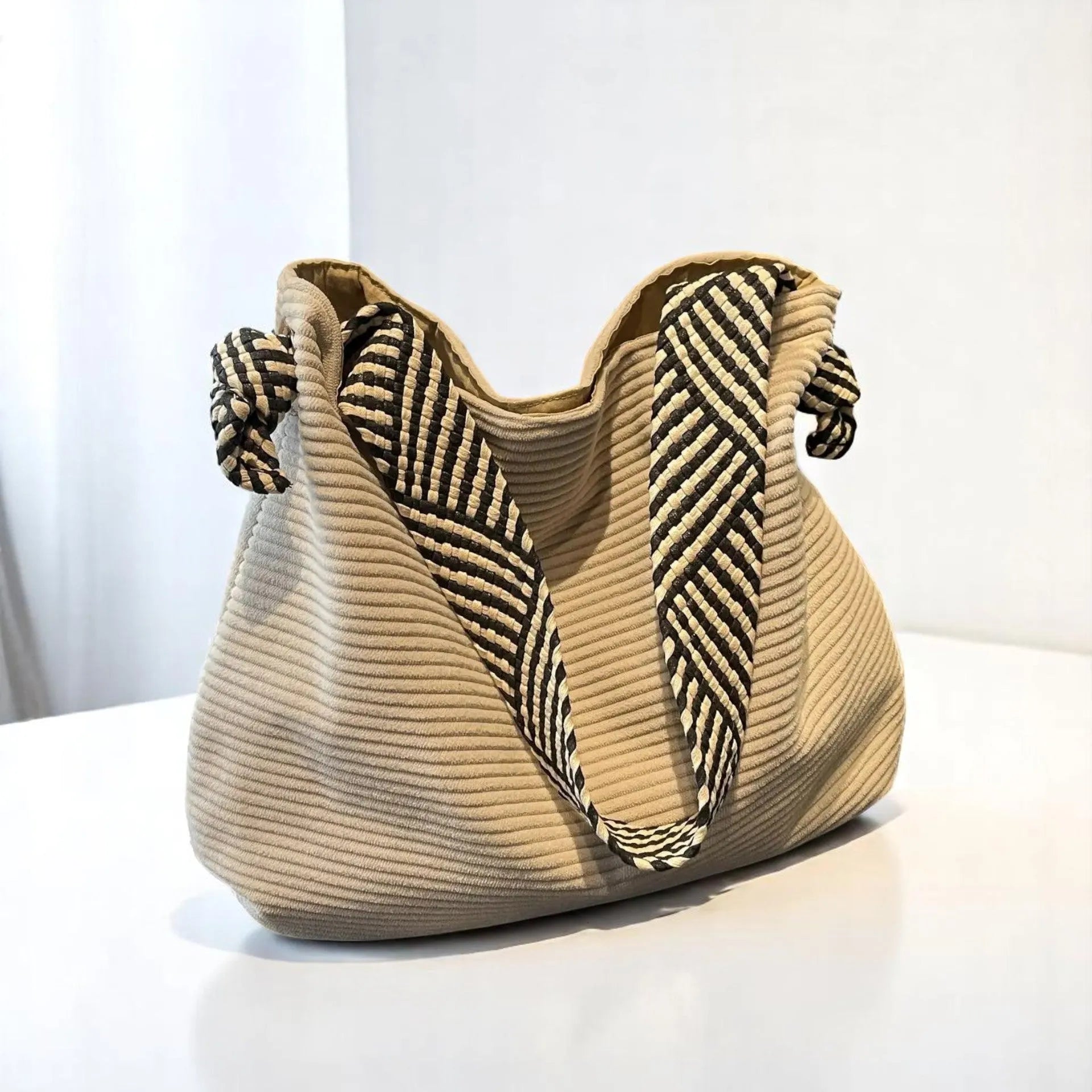 Bolso Bandolera de Pana Suave para Mujer | Elegancia y Comodidad Diaria