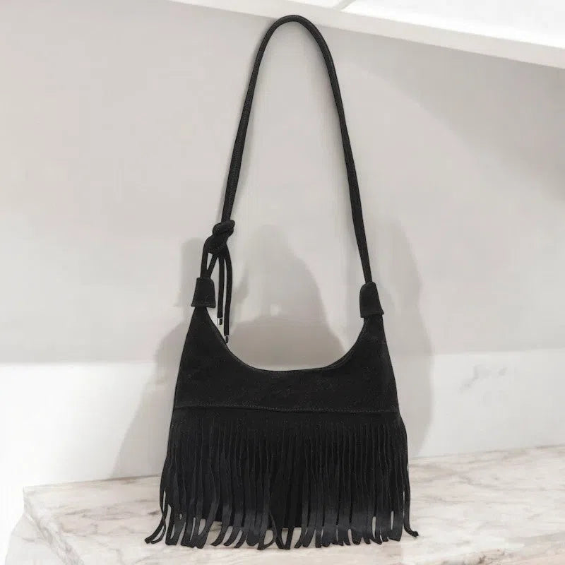 Bolso Flecos Gamuza Elegante Color Negro