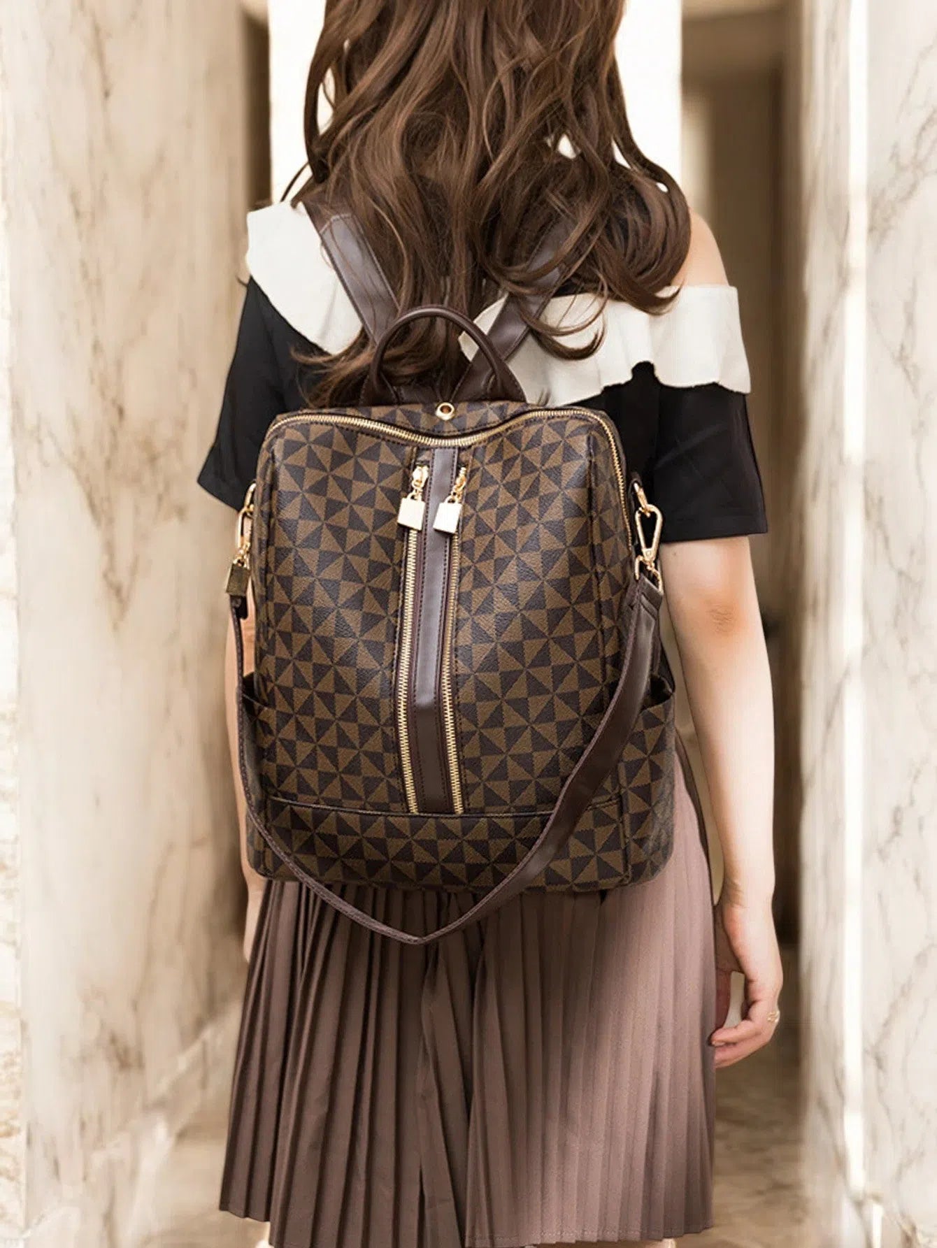 Bolso Mochila y Bandolera Clásica de 2 Piezas