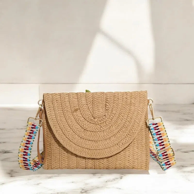 Bolso Rafia Rígida con Correa Colorida