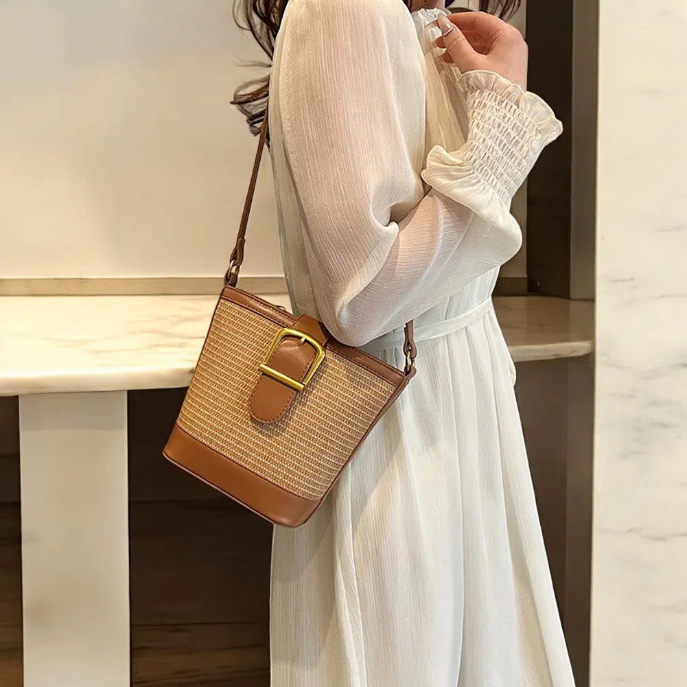 Bolso Rafia Tipo Bandolera Elegante Café