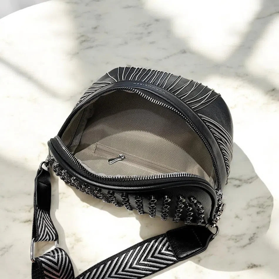 Bolso Riñonera con Flecos