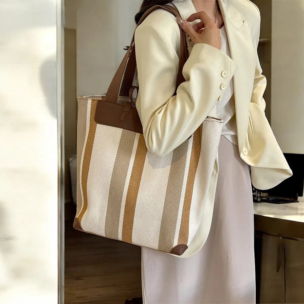 Bolso Shopper Rayas Bucket Tricolor Claro