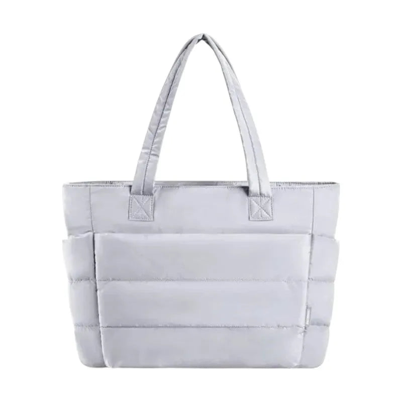 Bolso Tote Cloud Chic: Tu Compañero Perfecto para Cada Día y Viaje