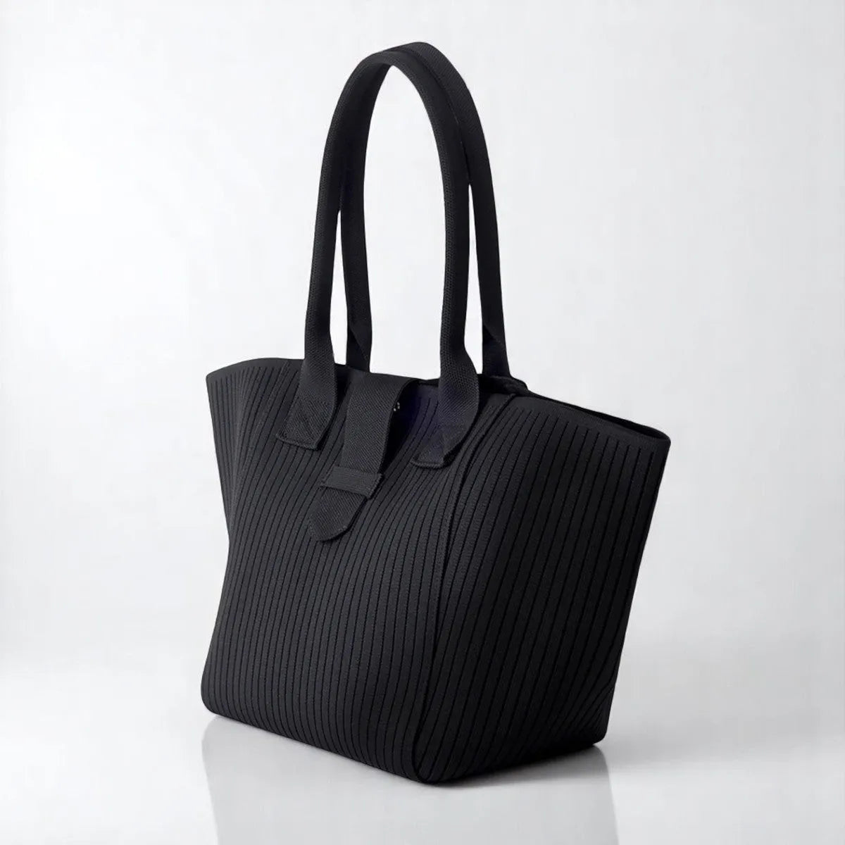 Bolso Tote Minimal Soft: Sofisticación, Versatilidad y Comodidad para Viaje