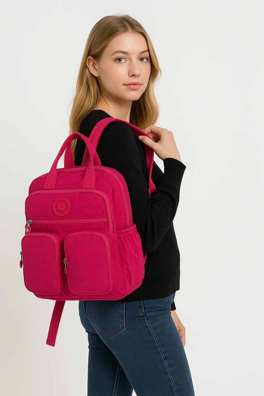 Mochila de Nylon Impermeable para Mujer – Laptop y Viaje Casual