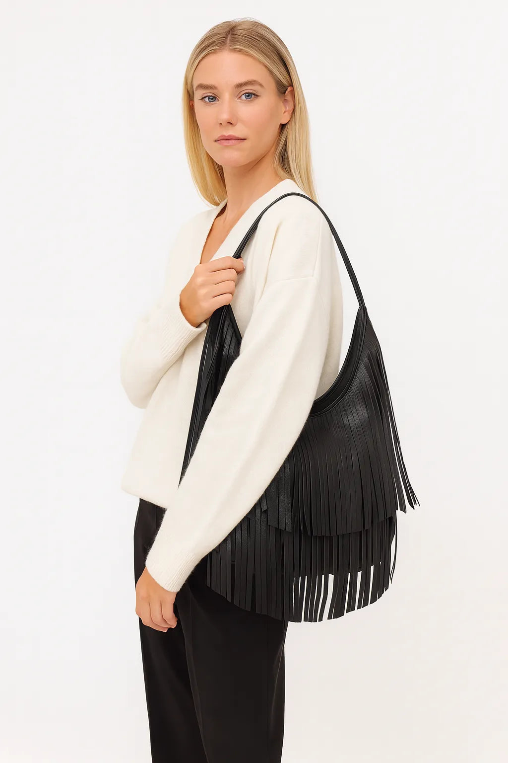 Bolso de Flecos en PU Suave – Estilo Fashion y Versátil para Mujer