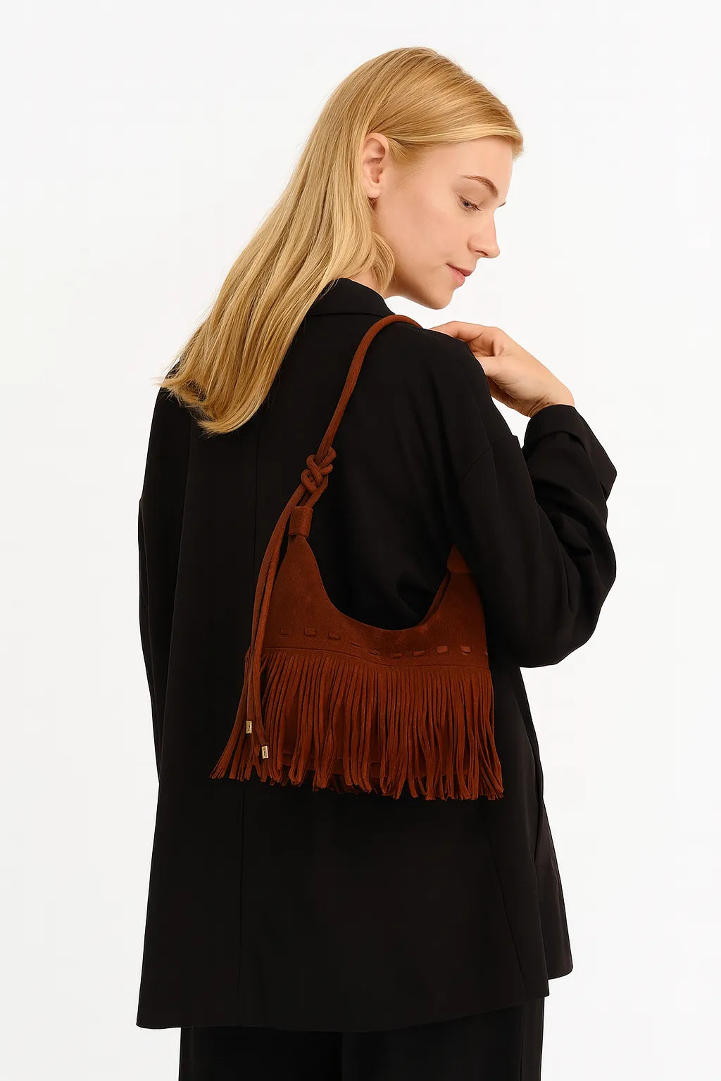 Bolso Tote Café con Flecos en Gamuza Sintética – Boho Chic Versátil