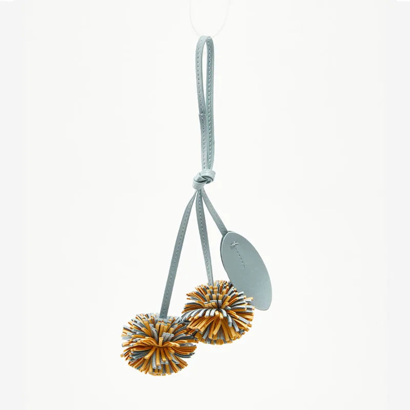 Charm Pompón Premium para Bolso – Accesorio Glamuroso y Esponjoso