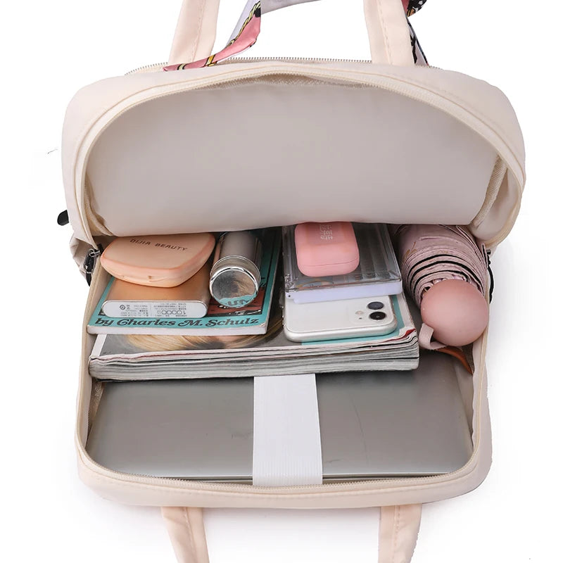 Mochila de Nailon para Mujer con Listón – Ligera, Moderna y con Diseño Estilo Coreano